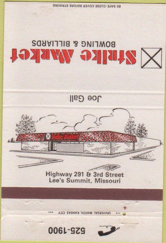 Matchbook Cover - Strike Market Bowling Billiards Lee's Summit MO 40 Strike