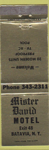 Matchbook Cover - Mister David Motel Batavia NY