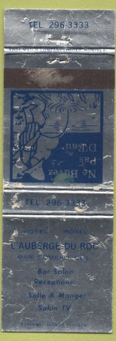 Matchbook Cover - L Auberge Du Roc Hotel Motel Baie Comeau QC WORN