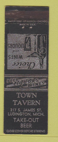 Matchbook Cover - Town Tavern Ludington MI WEAR