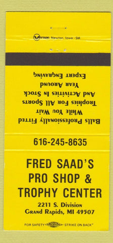 Matchbook Cover - Fred Saad's Pro Shop Trophy Grand Rapids MI 30 Strike