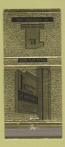 Matchbook Cover - 1st National Bank Hartford WI 30 Strike