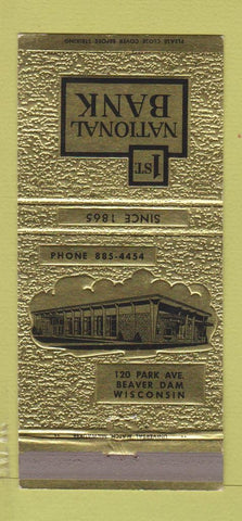 Matchbook Cover - 1st National Bank Beaver Dam WI 30 Strike