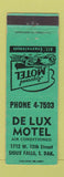 Matchbook Cover - De Lux Motel Sioux Falls SD