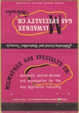 Matchbook Cover - Milwaukee Gas WI CREASES 40 Strike