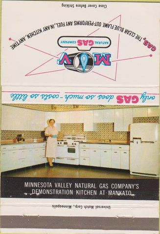 Matchbook Cover - MV Gas Mankato MN girlie 40 Strike