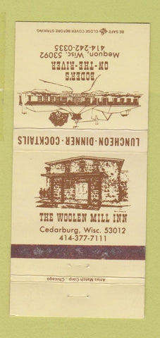 Matchbook Cover - Woolen Mill Inn Cedarburg WI Boder's Mequon WI 30 Strike