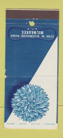 Matchbook Cover - Blue Dahlia Supper Club Milwaukee WI 30 Stick