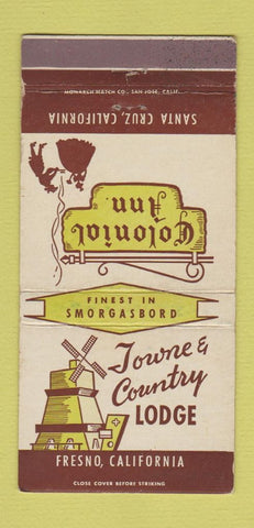 Matchbook Cover - Towne & Country Lodge Fresno CA Santa Cruz WEAR 30 Strike