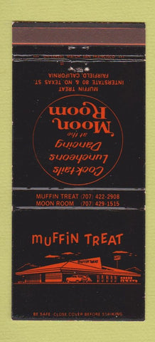 Matchbook Cover - Muffin Treat Restaurant Fairfield CA 30 Strike