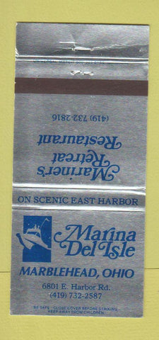 Matchbook Cover - Marina Del Isle Marblehead OH 30 Strike