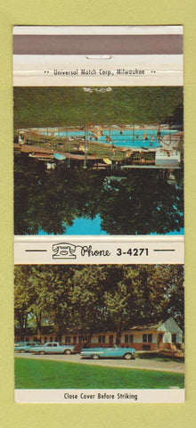 Matchbook Cover - Black Oaks Motel Wisconsin Dells WI 30 Strike