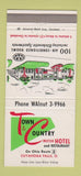 Matchbook Cover - Town & Country Motor Hotel Cuyahoga Falls OH 30 Strike