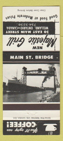 Matchbook Cover - Majestic Grill Welland ON 30 Strike
