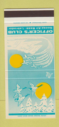 Matchbook Cover - Goose Air Force Base Labrador NF 30 Stk SAMPLE