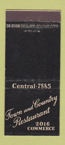 Matchbook Cover - Town and Country Restaurant Dallas TX 30 Stick