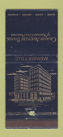 Matchbook Cover - Grand Avenue Bank Kansas City MO 30 Stick