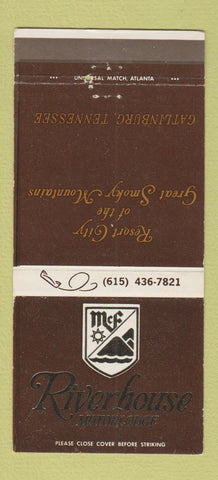 Matchbook Cover - Riverhouse Motor Lodge Gatlinburg TN 30 Strike