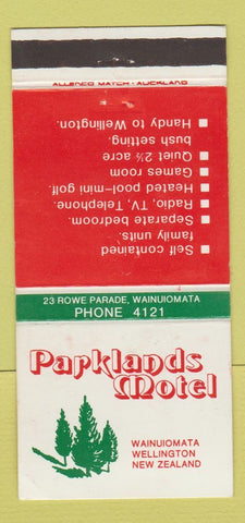 Matchbook Cover - Parklands Motel Wainuiomata Wellington New Zealand 30 Strike