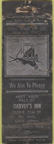 Matchbook Cover - Harvey's Inn Minneapolis MN girlie POOR