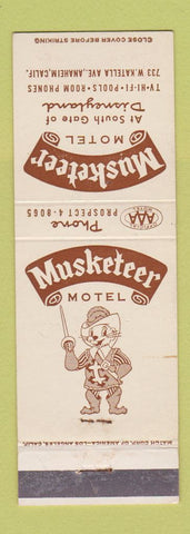 Matchbook Cover - Musketeer Motel Anaheim CA Disneyland ref