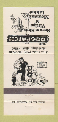 Matchbook Cover - Dogpatch Restaurant Munising MI 30 Strike