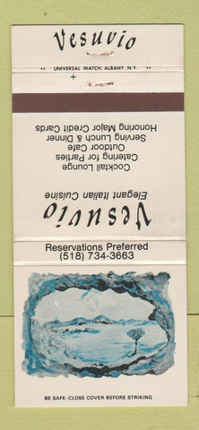 Matchbook Cover - Vesuvio Italian Restaurant Hensonville NY 30 Strike