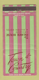 Matchbook Cover - Town and Country Palmer House Hotel Chicago IL WEAR 30 Strike