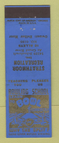 Matchbook Cover - Strathmoor Recreation Bowling Detroit MI WEAR