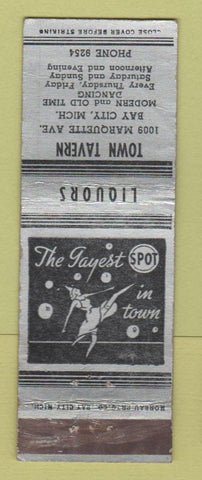 Matchbook Cover - Town Tavern Bay City MI girlie WEAR