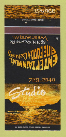 Matchbook Cover - Studio Restaurant Lounge Westland MI 30 Strk SAMPLE