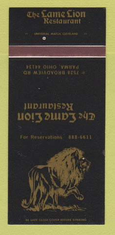 Matchbook Cover - The Lame Lion Restaurant Parma OH 30 Strk SAMPLE