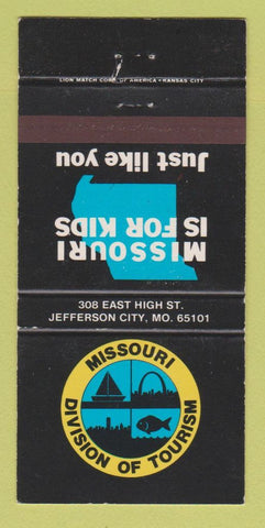 Matchbook Cover - Missouri Division of Tourism Jefferson City MO 30 Strike