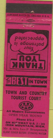 Matchbook Cover - Town and Country Tourist Court Iron Mountain MI
