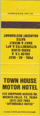 Matchbook Cover - Town House Motor Hotel Wichita Falls TX