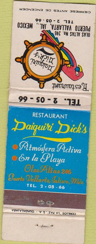 Matchbook Cover - Daiquiri Dick's Puerto Vallarta Mexico Parrot WEAR