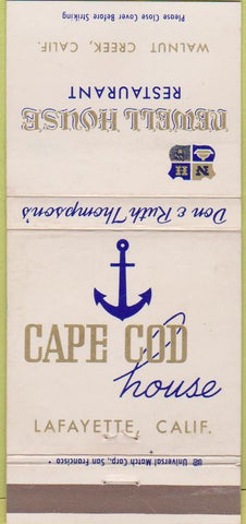 Matchbook Cover - Cape Cod House Walnut Creek CA Lafayette 30 Strike