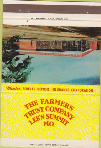 Matchbook Cover - Farmers Trust Co Lee's Summit MO 40 Strike